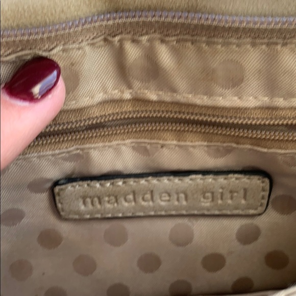 Madden Girl Tan Crossbody Bag - Picture 3 of 4